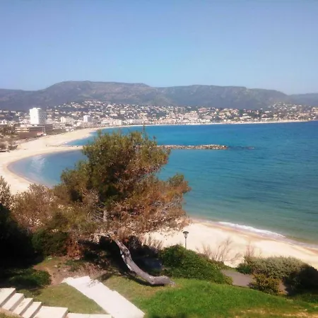 Le Lavandou, 2 Pieces, 4 Personnes - Fr-1-251-459 Apartment